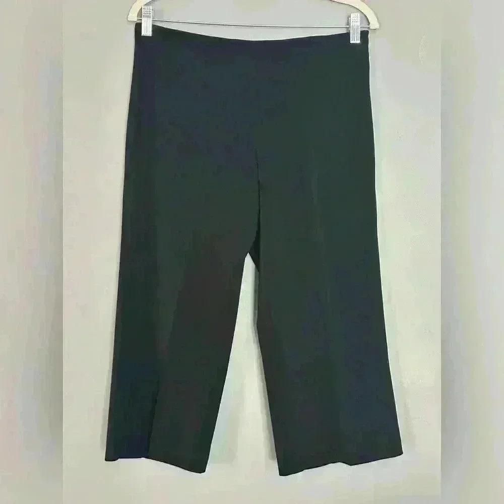 White House Black Market Cropped Black Pants (381)